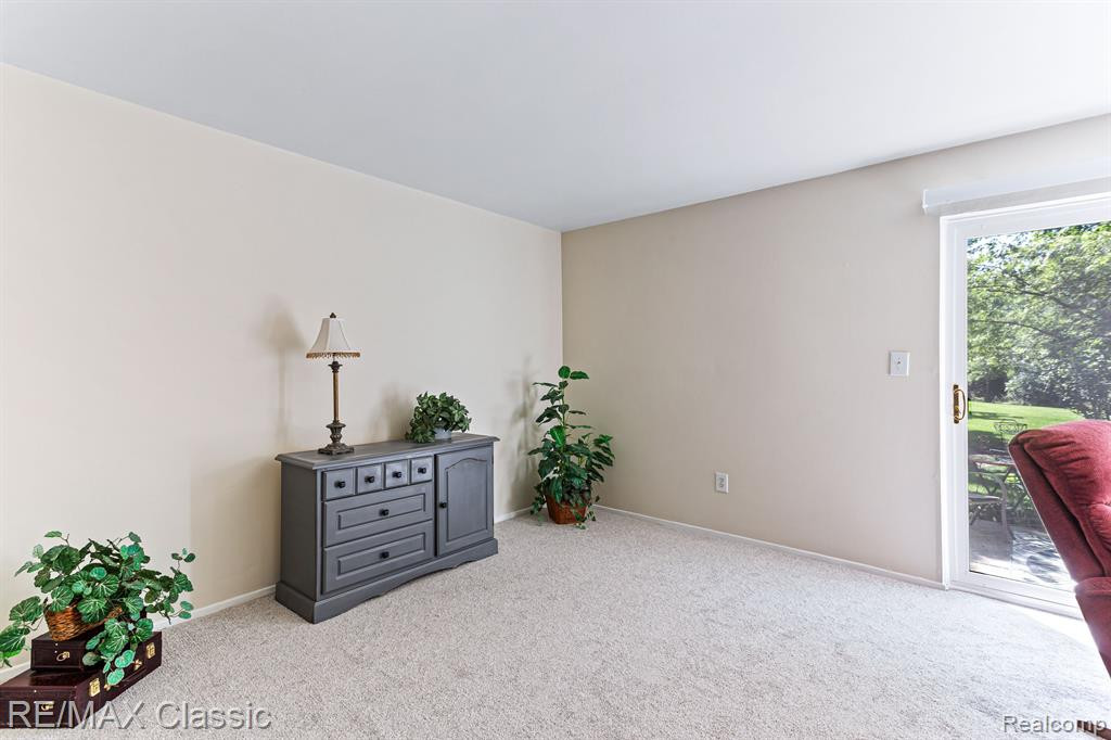 1973 PEERCE Court, Canton, MI 48187 — Photo 10