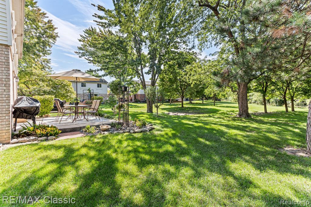1973 PEERCE Court, Canton, MI 48187 — Photo 22