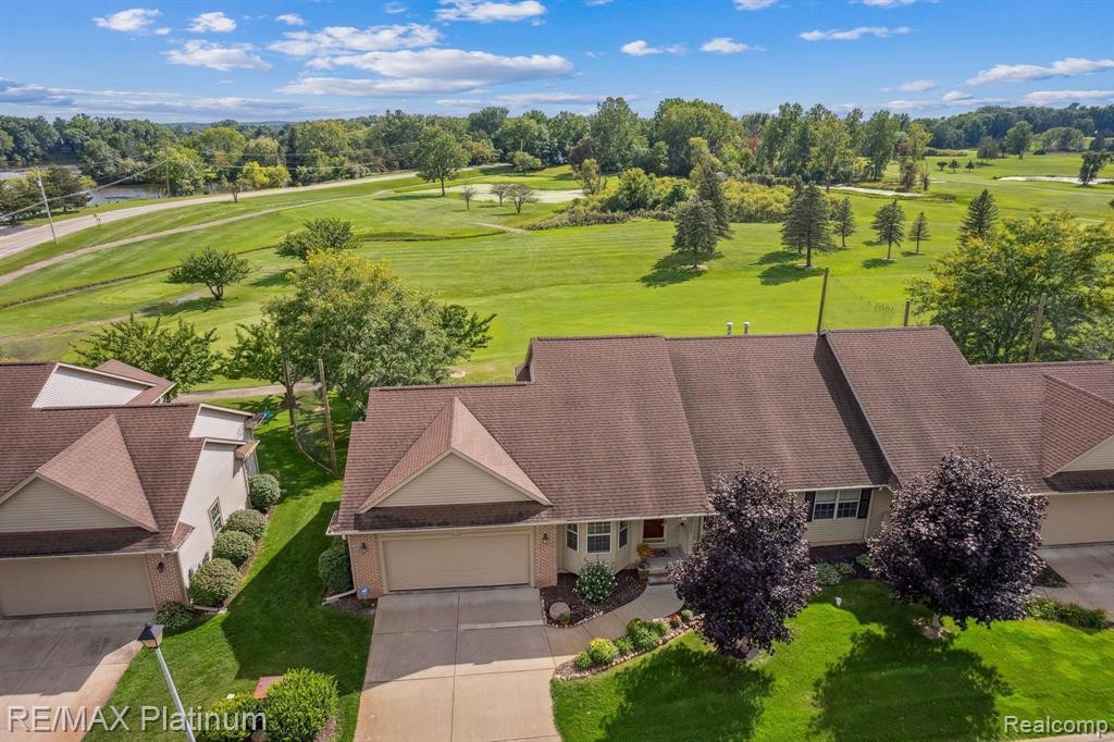 10142 Greenview Court, Goodrich Vlg, MI — Photo 5