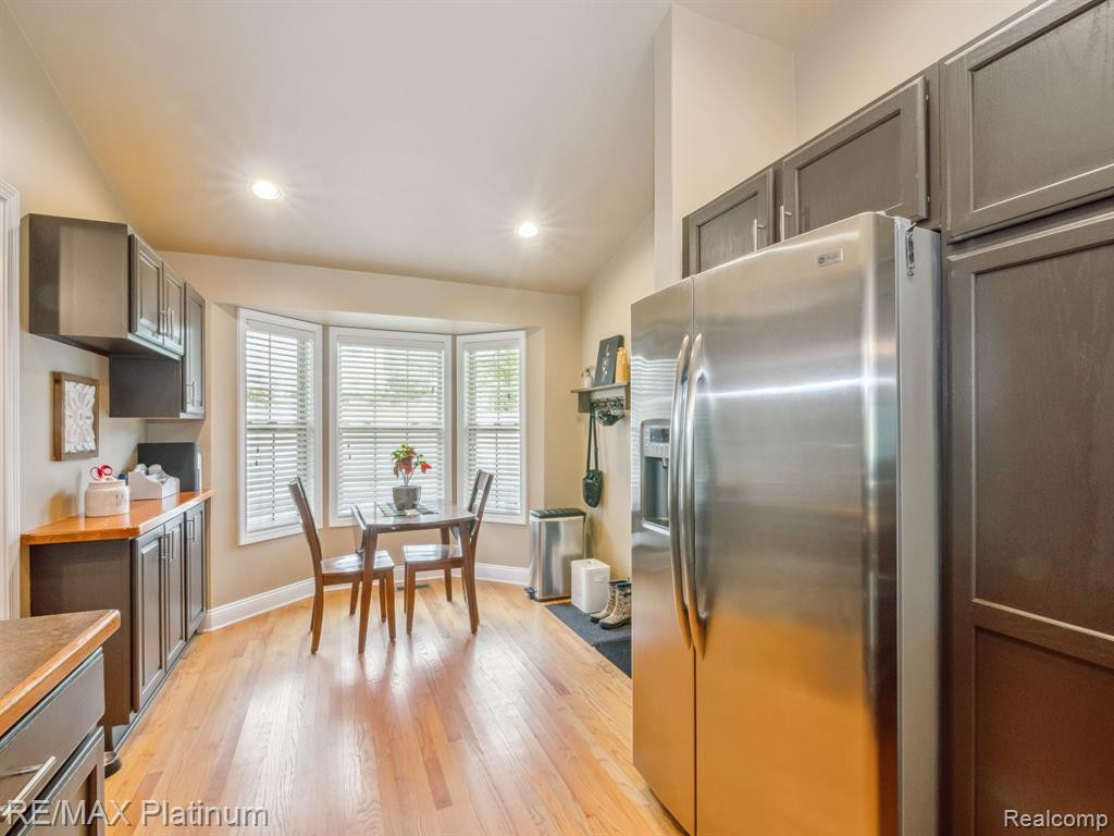 10142 Greenview Court, Goodrich Vlg, MI — Photo 11