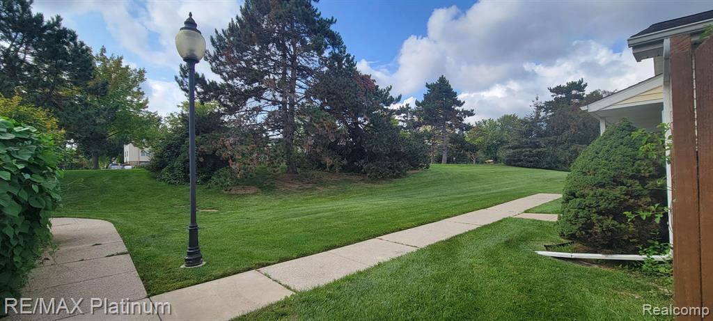 2878 ROUNDTREE Boulevard, Ypsilanti, MI 48197 — Photo 2