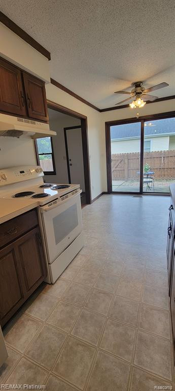 2878 ROUNDTREE Boulevard, Ypsilanti, MI 48197 — Photo 8