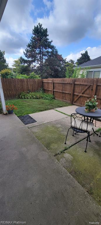 2878 ROUNDTREE Boulevard, Ypsilanti, MI 48197 — Photo 21