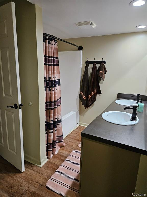 10150 Hawthorne Ridge Road, Goodrich Vlg, MI — Photo 21