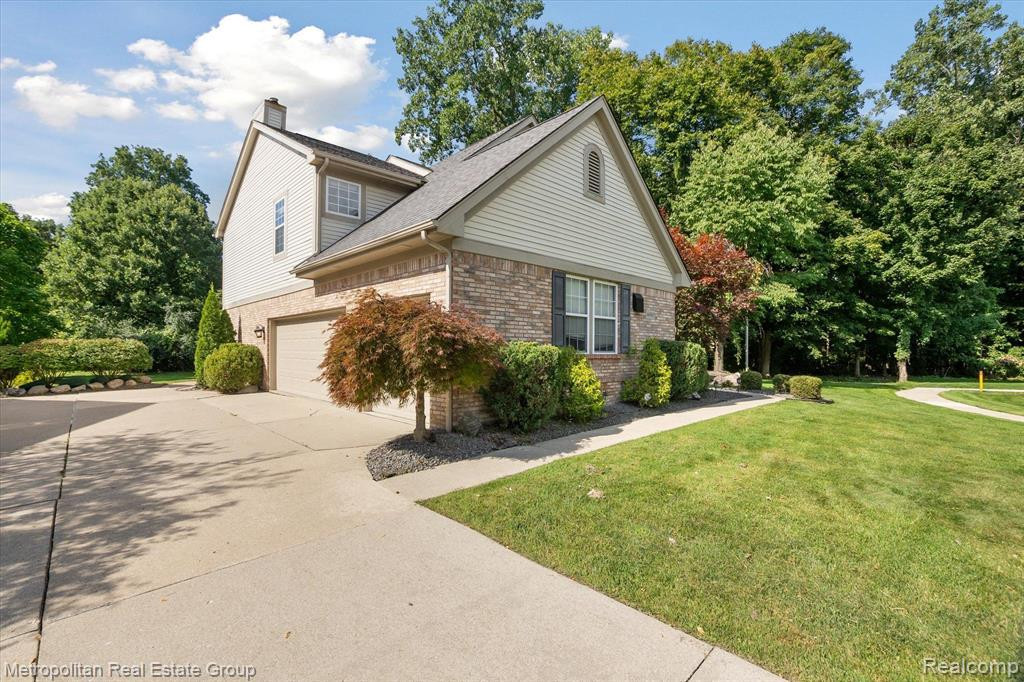 46885 WAREHAM, Canton, MI 48187 — Photo 2