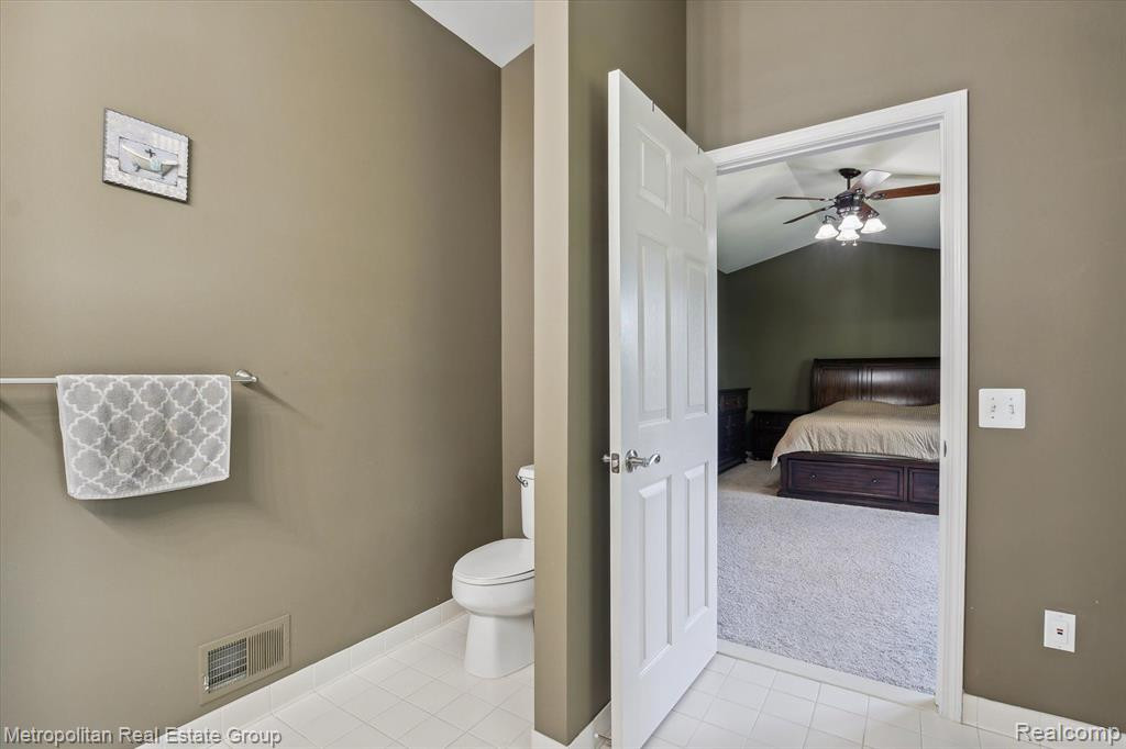 46885 WAREHAM, Canton, MI 48187 — Photo 26