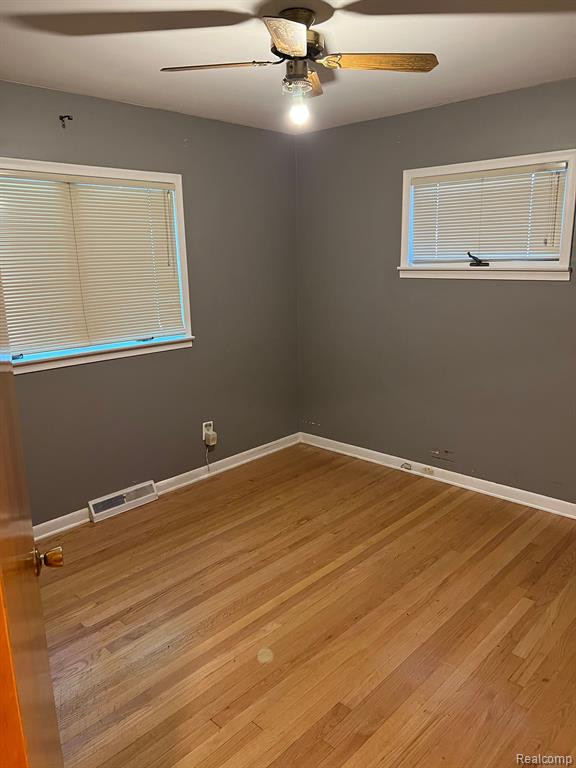 424 W LA SALLE Avenue, Royal Oak, MI 48073 — Photo 5