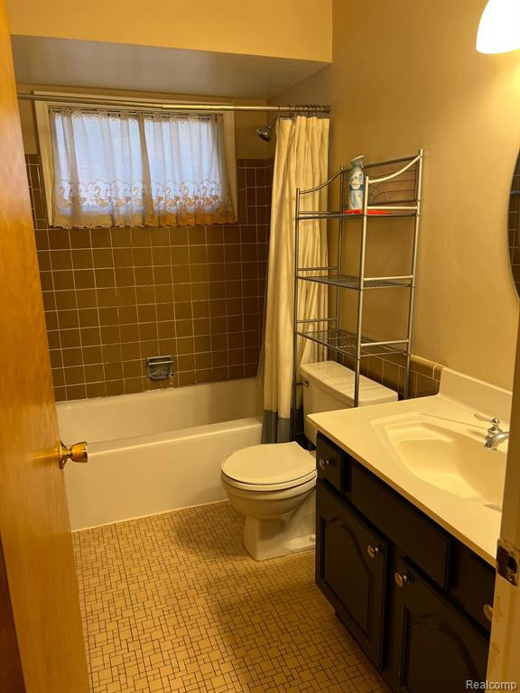 424 W LA SALLE Avenue, Royal Oak, MI 48073 — Photo 6
