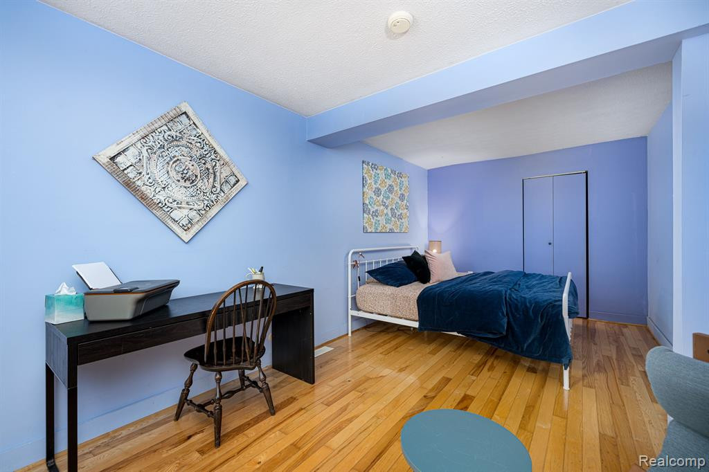 718 Oak Street, Ypsilanti, MI 48198 — Photo 16