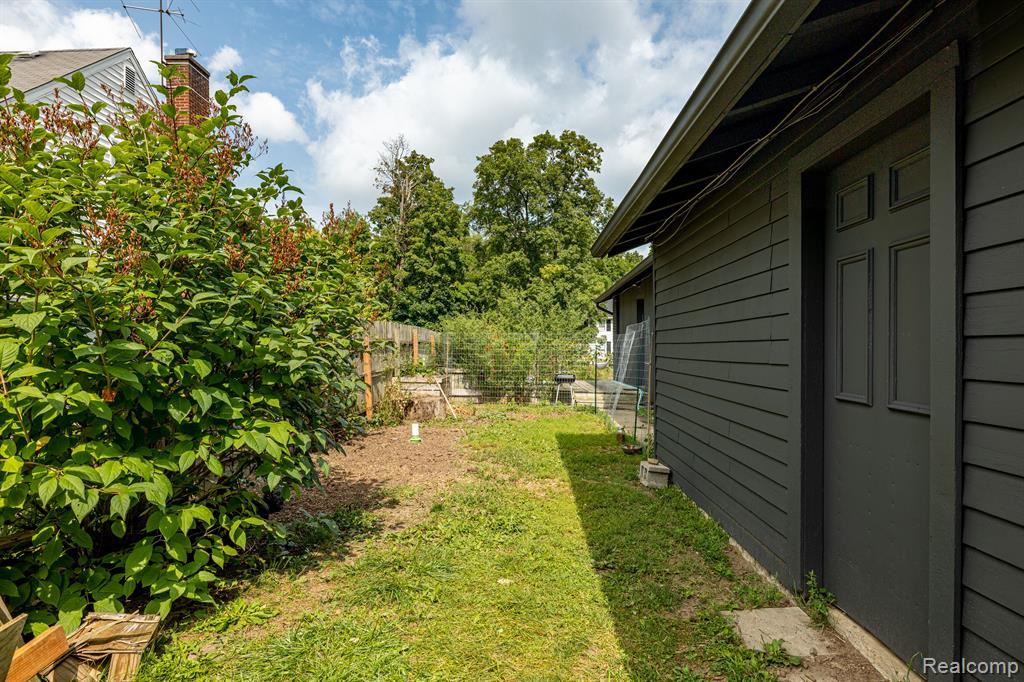 718 Oak Street, Ypsilanti, MI 48198 — Photo 39