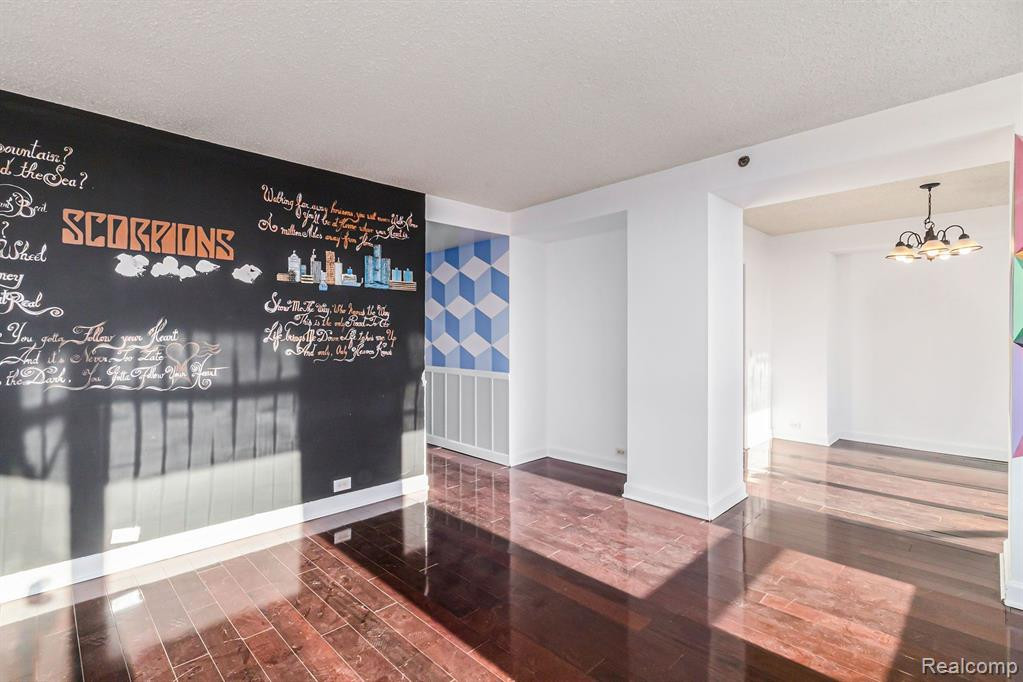 3320 Spinnaker Lane, 17D, Detroit, MI 48207 — Photo 13