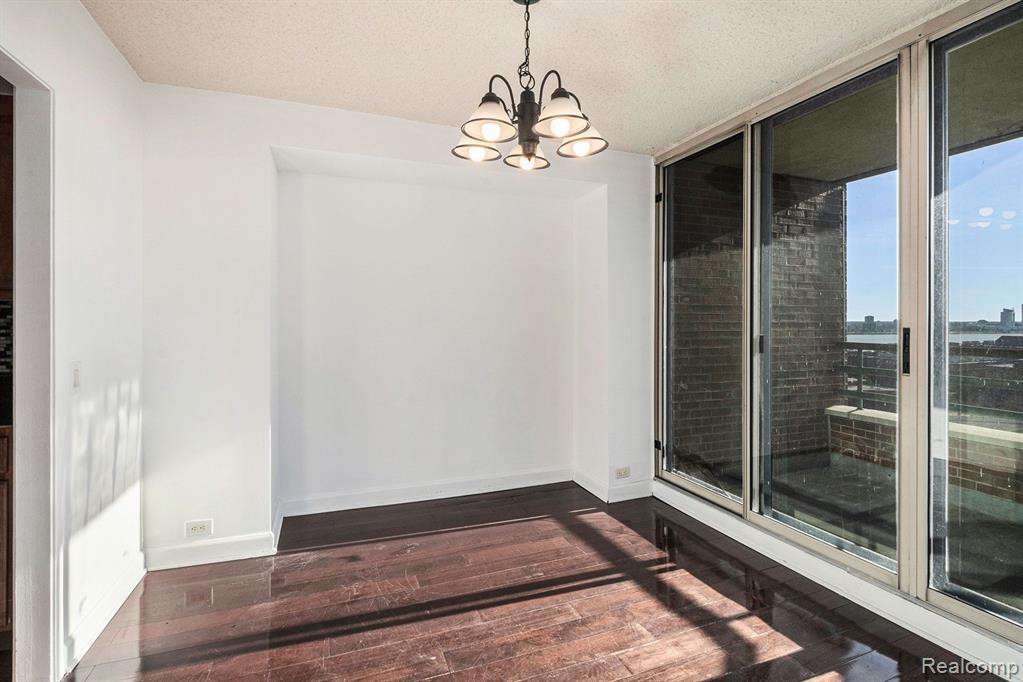 3320 Spinnaker Lane, 17D, Detroit, MI 48207 — Photo 19