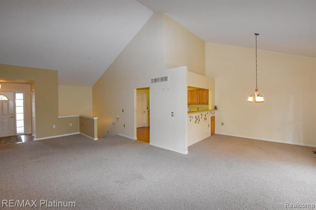 6597 CORTLAND Avenue, Brighton, MI 48114 — Photo 10