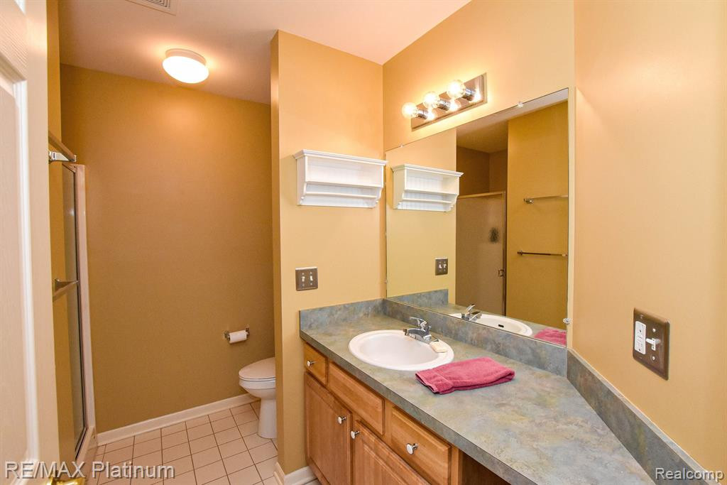 6597 CORTLAND Avenue, Brighton, MI 48114 — Photo 24