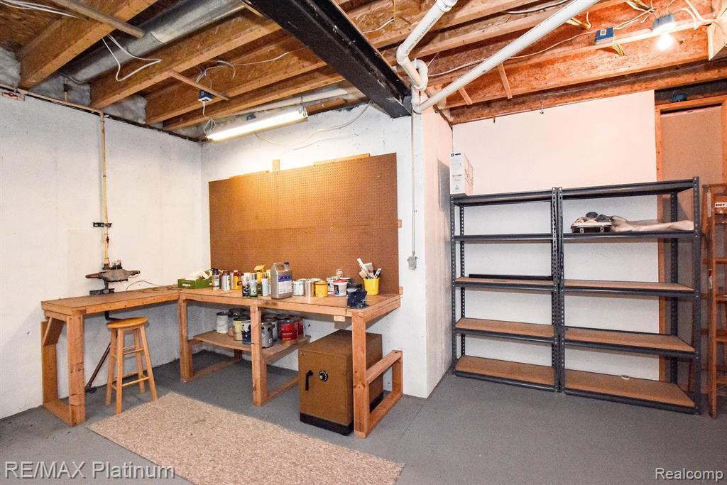 6597 CORTLAND Avenue, Brighton, MI 48114 — Photo 31