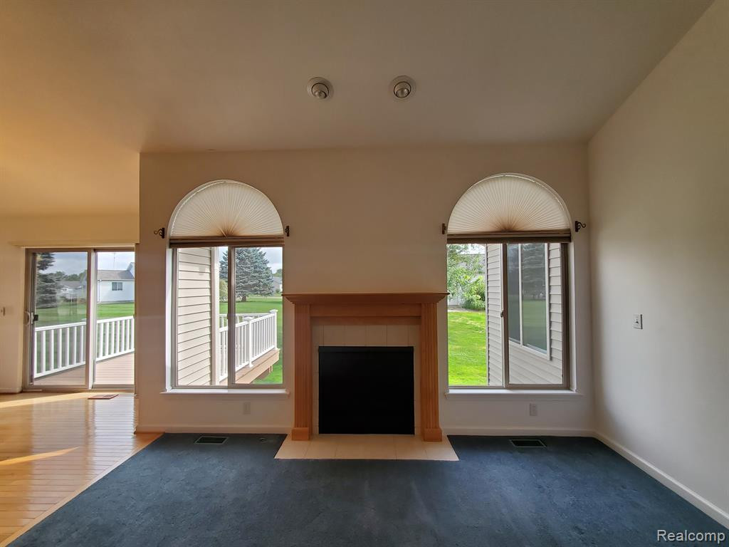 7214 HAWTHORNE Circle, Goodrich Vlg, MI — Photo 15