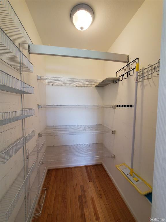 7214 HAWTHORNE Circle, Goodrich Vlg, MI — Photo 26