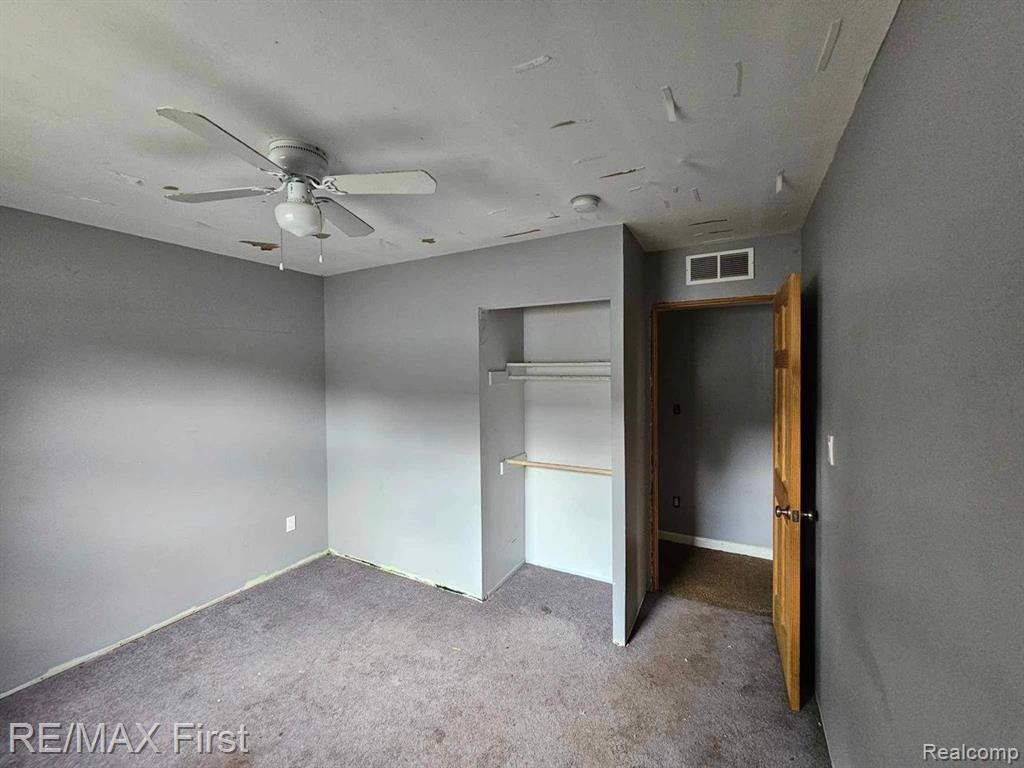 4937 HAZEL Street, Dearborn Heights, MI 48125 — Photo 5