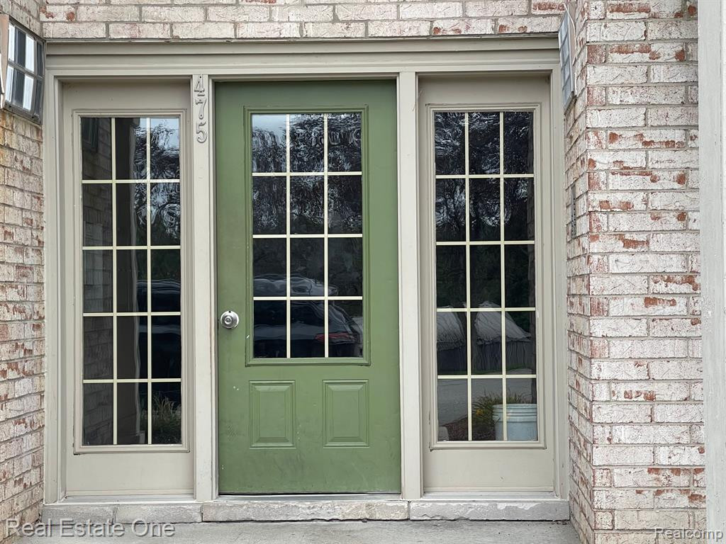475 BALDWIN Avenue, 110, Rochester, MI 48307 — Photo 5