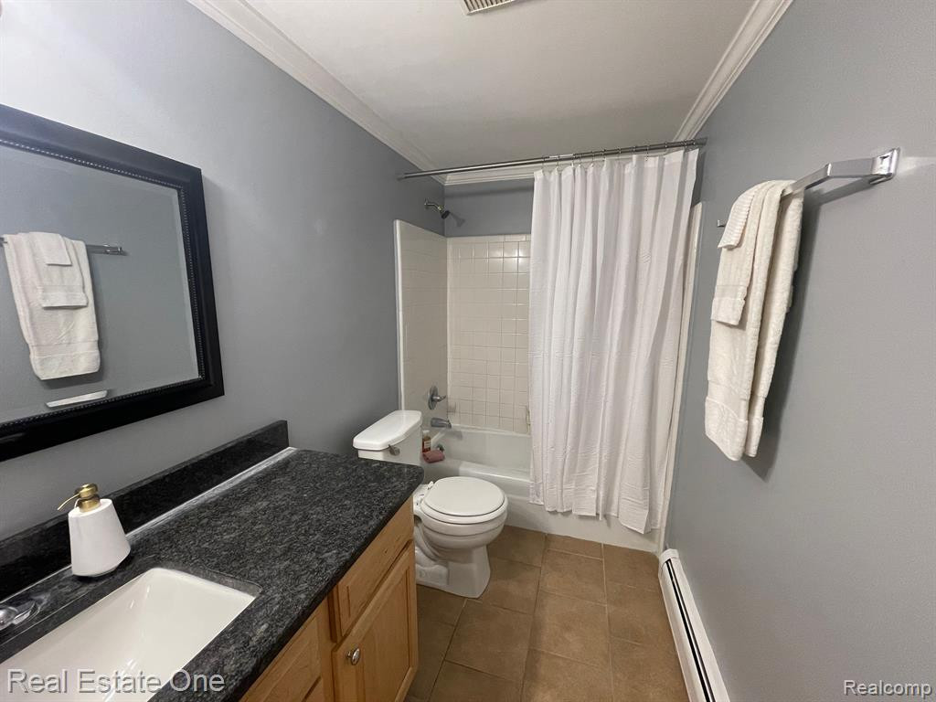 475 BALDWIN Avenue, 110, Rochester, MI 48307 — Photo 19
