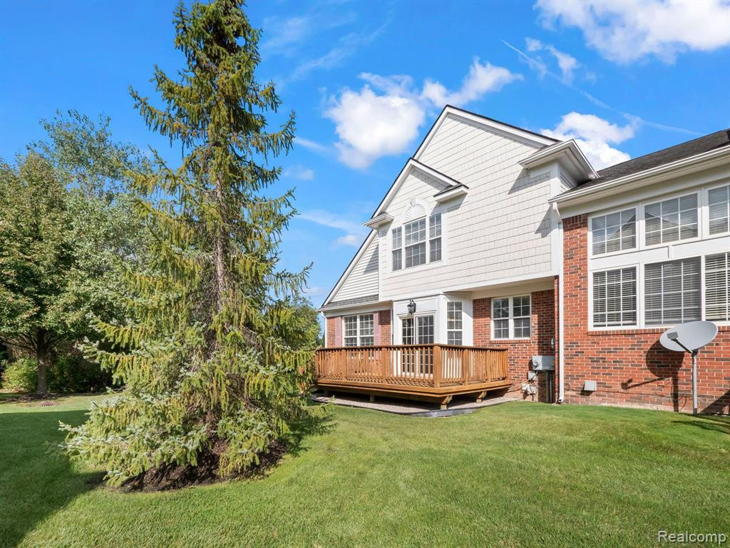 41487 MITCHELL Road, Novi, MI 48377 — Photo 5