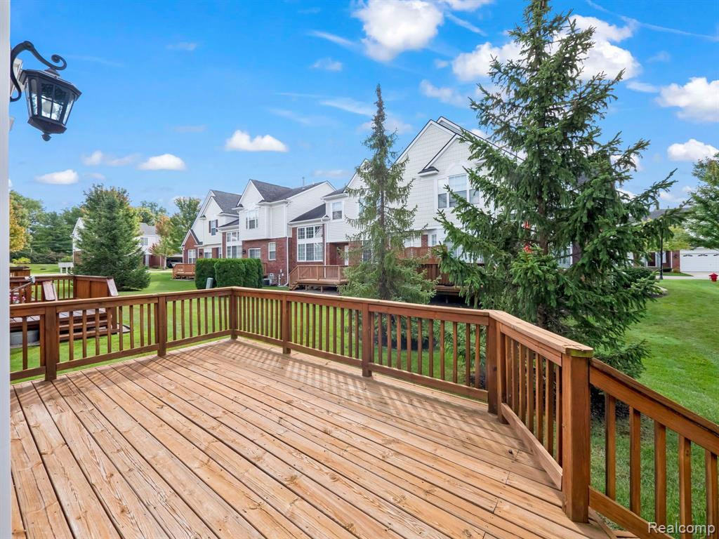 41487 MITCHELL Road, Novi, MI 48377 — Photo 6