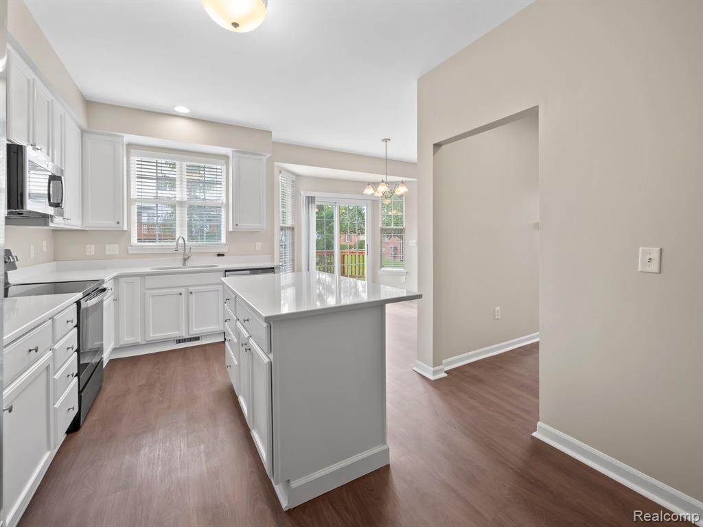 41487 MITCHELL Road, Novi, MI 48377 — Photo 15