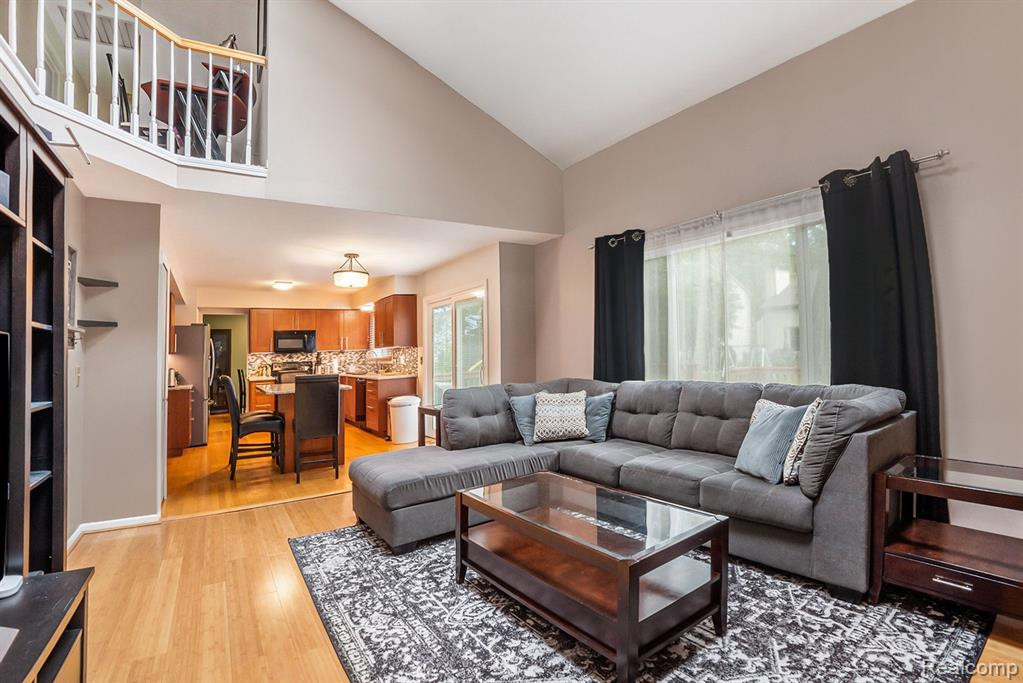 41989 METALINE Drive, Canton, MI 48187 — Photo 7