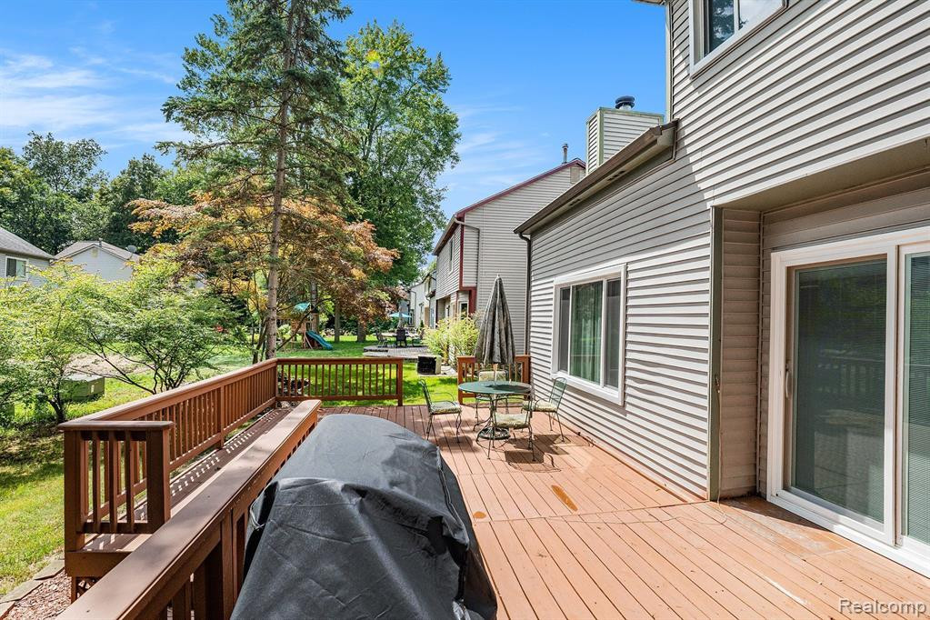 41989 METALINE Drive, Canton, MI 48187 — Photo 31