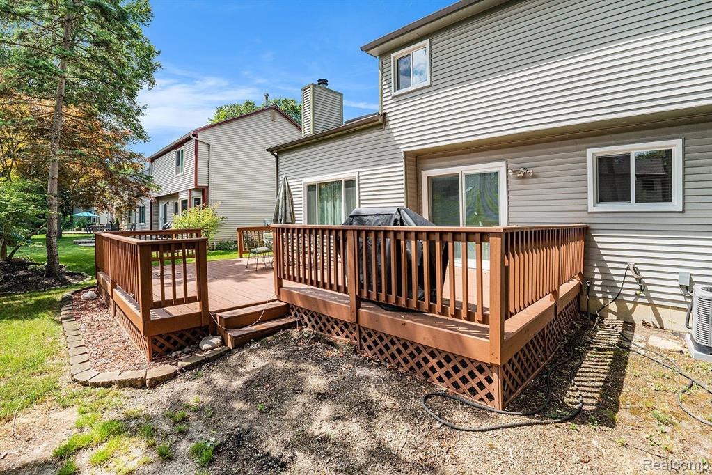 41989 METALINE Drive, Canton, MI 48187 — Photo 33