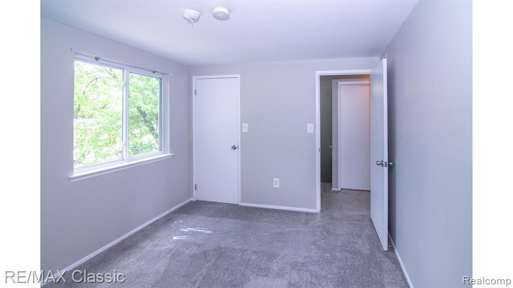 1978 E FRANKLIN Drive, Canton, MI 48187 — Photo 13