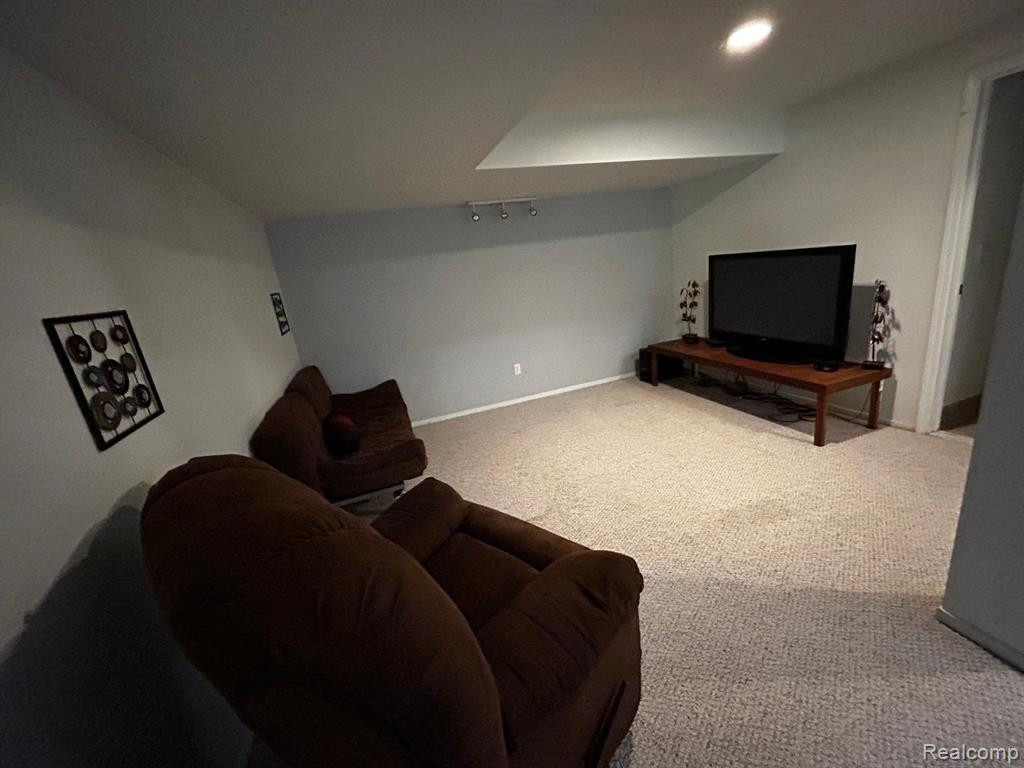 37164 CONDOR Court, Westland, MI — Photo 21