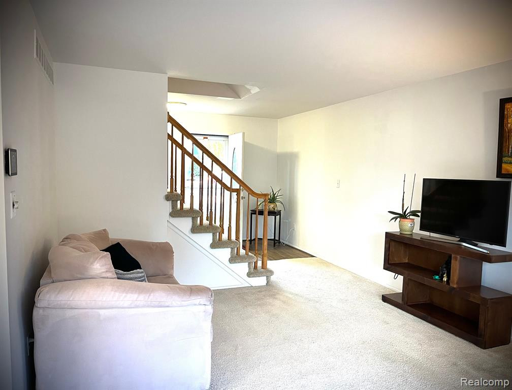 24507 OLDE ORCHARD Street, Novi, MI — Photo 9
