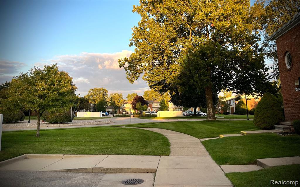 24507 OLDE ORCHARD Street, Novi, MI — Photo 43
