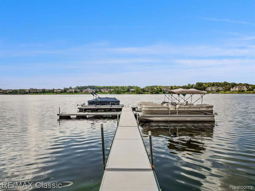 25976 ISLAND LAKE Drive, Novi, MI — Photo 3