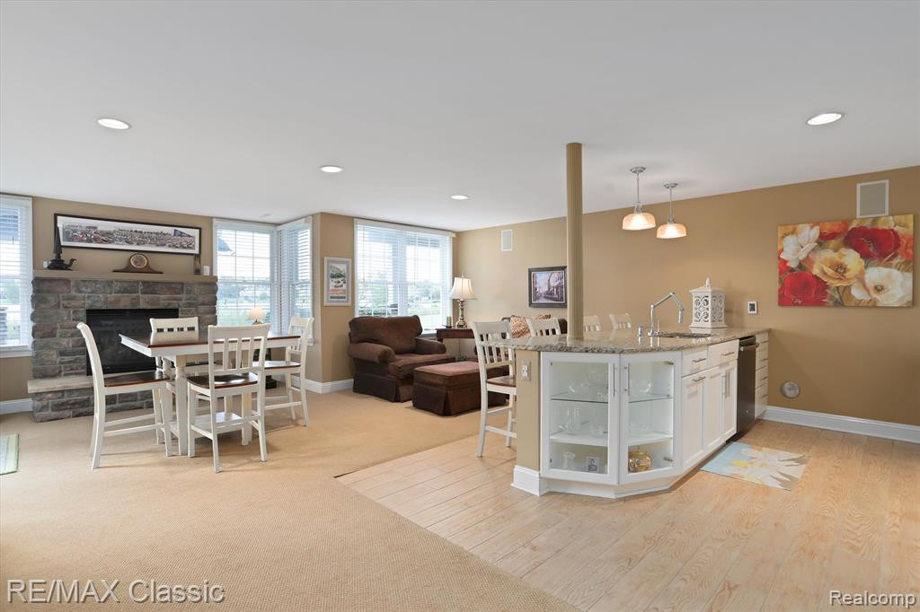 25976 ISLAND LAKE Drive, Novi, MI — Photo 32