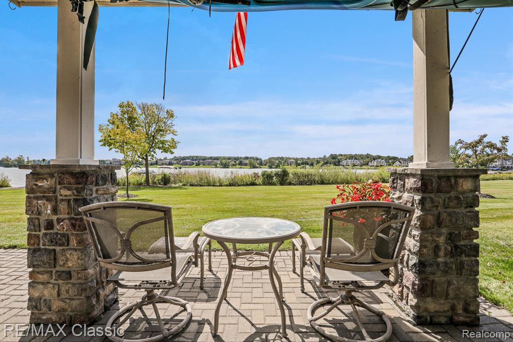25976 ISLAND LAKE Drive, Novi, MI — Photo 45