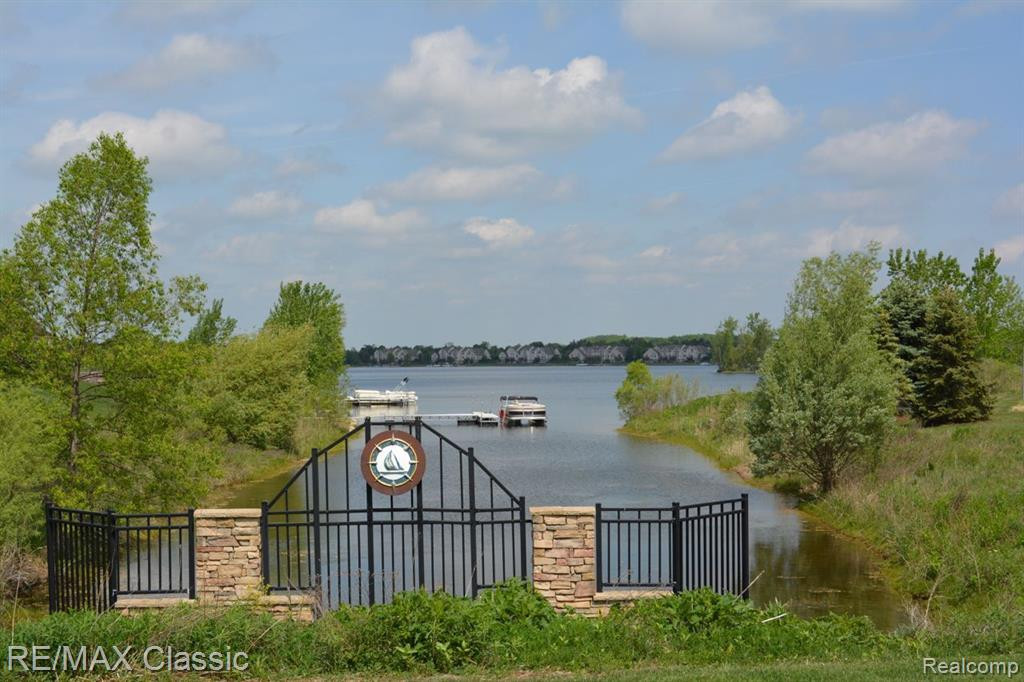 25976 ISLAND LAKE Drive, Novi, MI — Photo 64