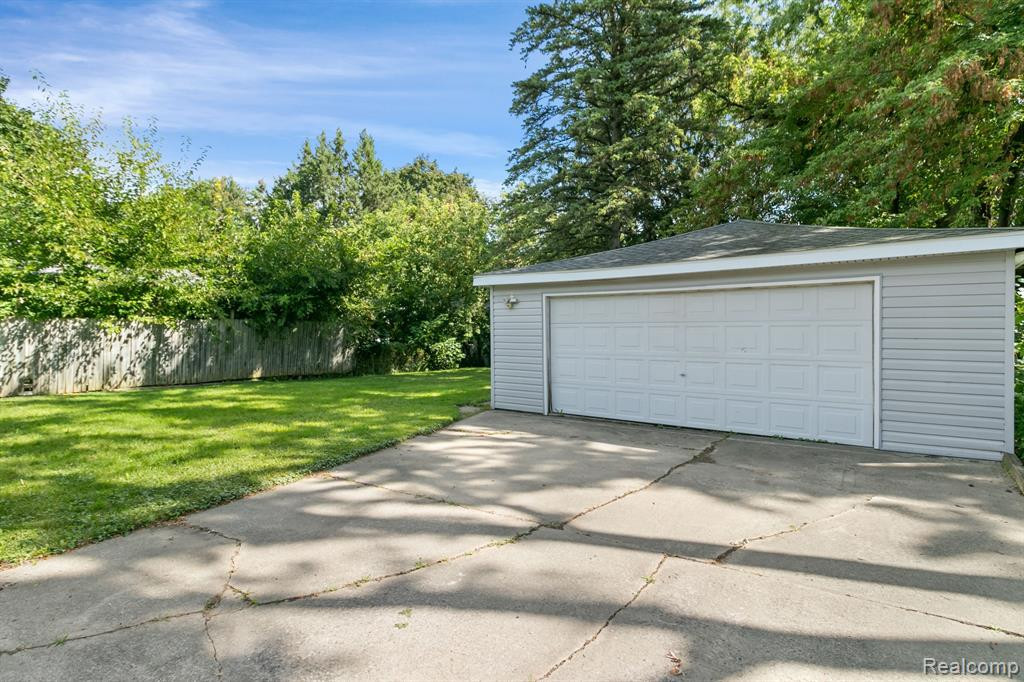 6247 S Mohawk Avenue, Ypsilanti, MI 48197 — Photo 26