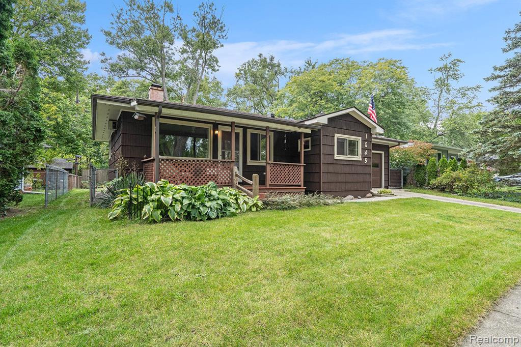 1049 WESTAIRE Way, Ann Arbor, MI 48103 — Photo 2