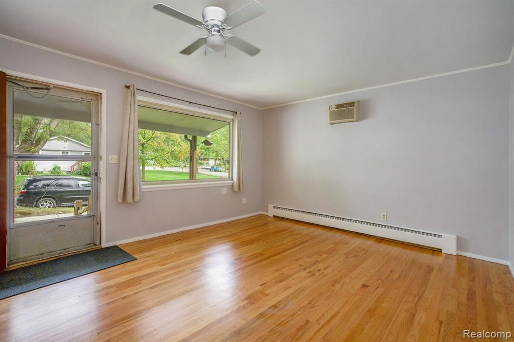 1049 WESTAIRE Way, Ann Arbor, MI 48103 — Photo 3