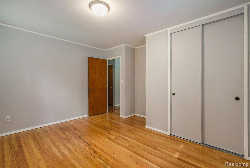 1049 WESTAIRE Way, Ann Arbor, MI 48103 — Photo 9