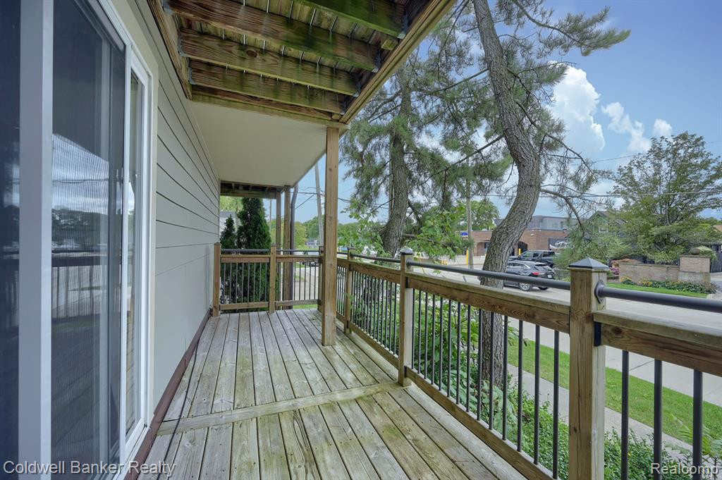 602 E LINCOLN Street, Birmingham, MI 48009 — Photo 21