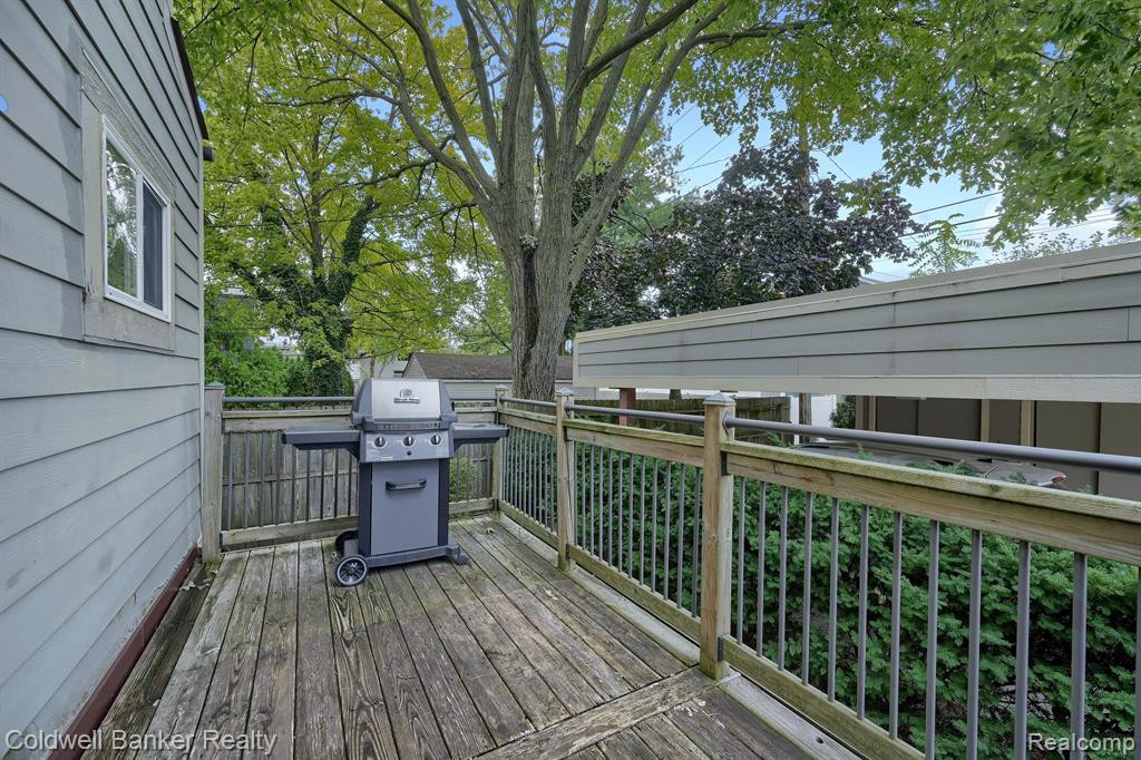 602 E LINCOLN Street, Birmingham, MI 48009 — Photo 23