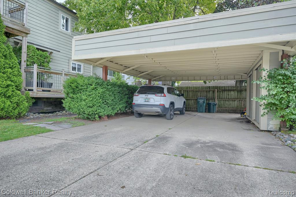 602 E LINCOLN Street, Birmingham, MI 48009 — Photo 25