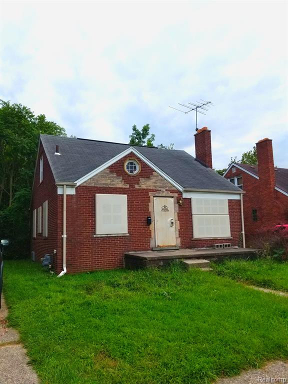 175 W BRENTWOOD Street, Highland Park, MI 48203 — Photo 2