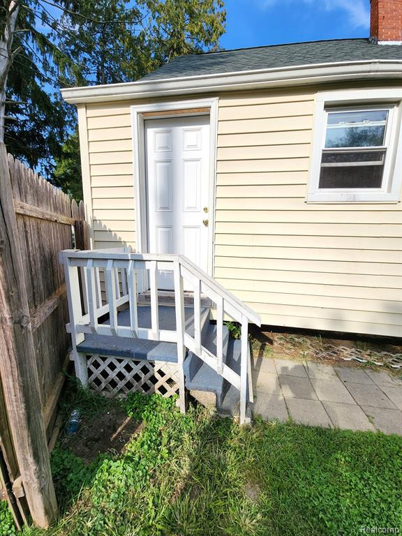 4230 CUSTER Avenue, Flint, MI 48507 — Photo 23