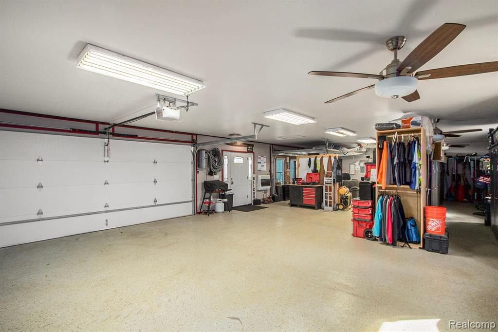 9747 OATMAN Road, Avoca, MI 48006 — Photo 37