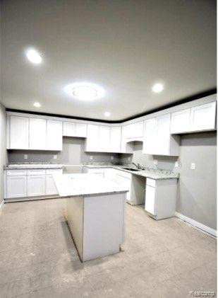 46686 EMERALD CREEK Drive, Shelby Twp, MI 48315 — Photo 6