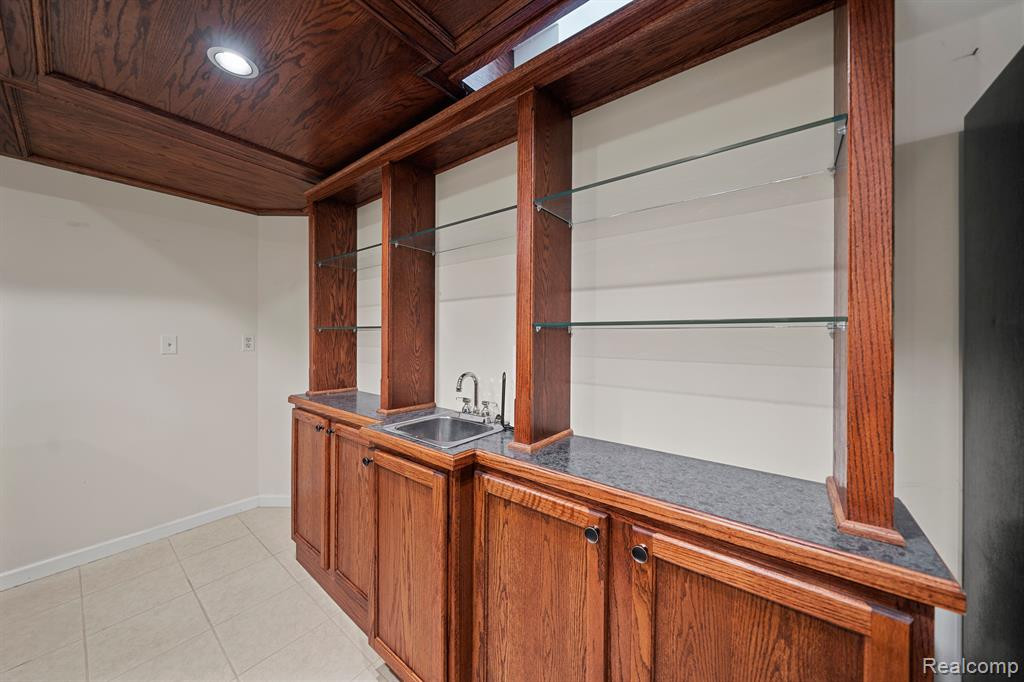 1006 HUNTSVILLE Drive, Canton, MI 48187 — Photo 40